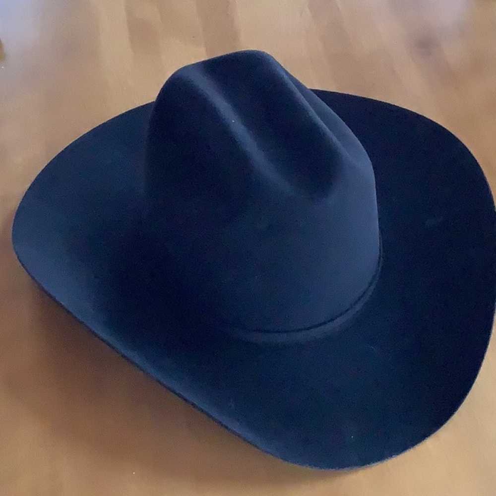 Men's Black Western Cowboy Hat with Decorative Conchos - Picture 3 of 6